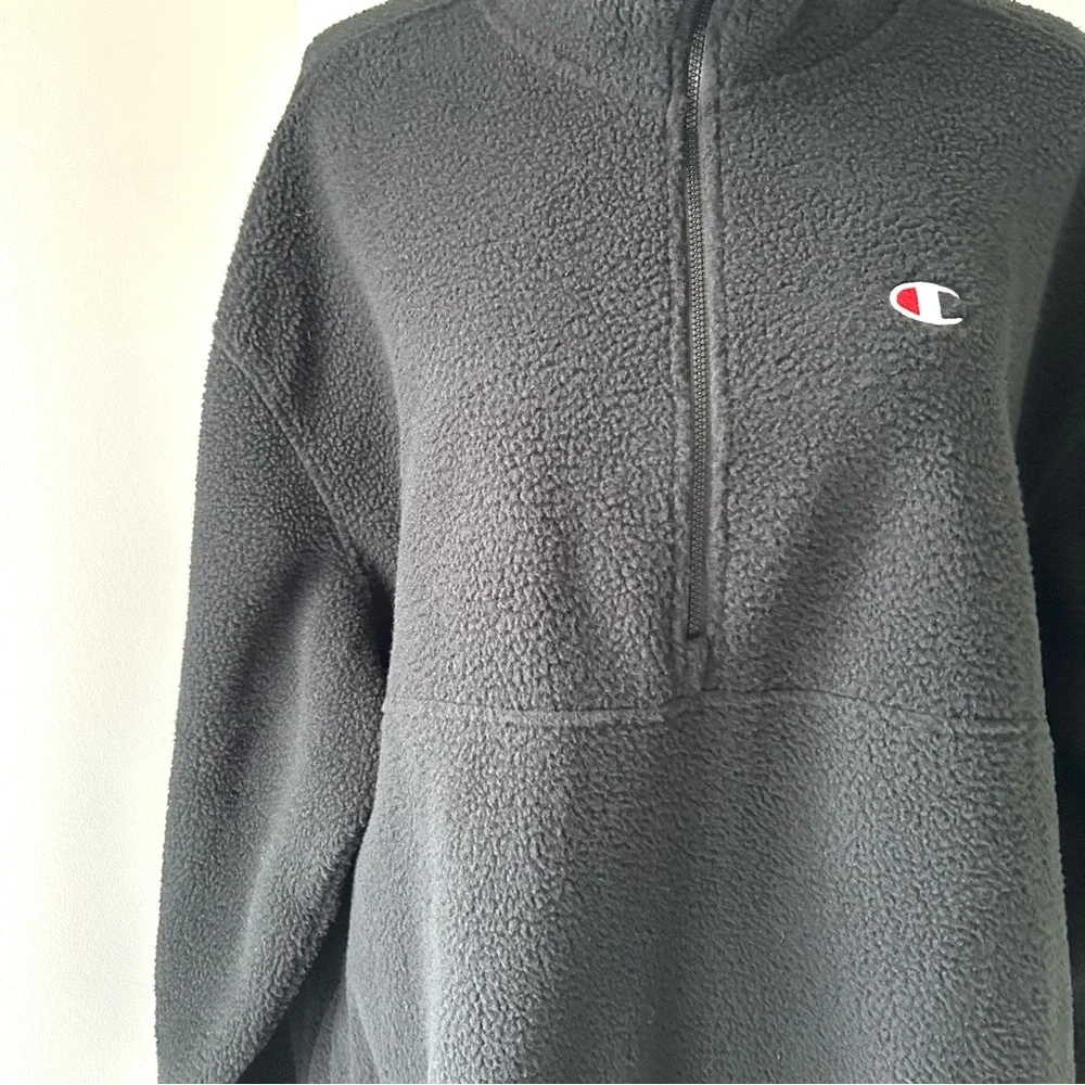 🌸BRAND NEW Champion Pullover. Fuzzy & Cozy. Black/White w/ Pockets Size: XL - Picture 3 of 14